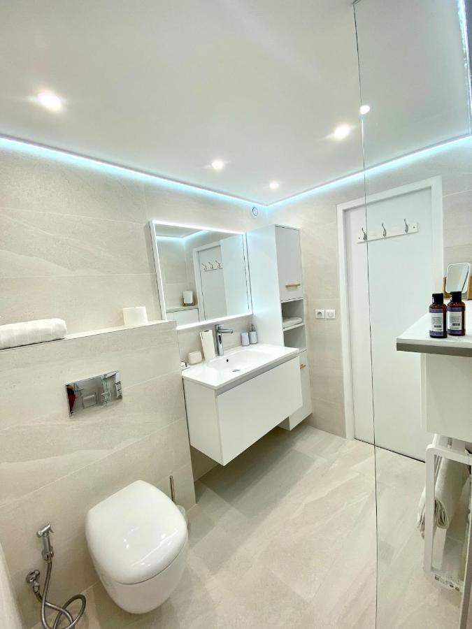 Appartement Luxe - 3 Pieces Avec Vue Mer, Piscine Et Tennis Νίκαια Εξωτερικό φωτογραφία