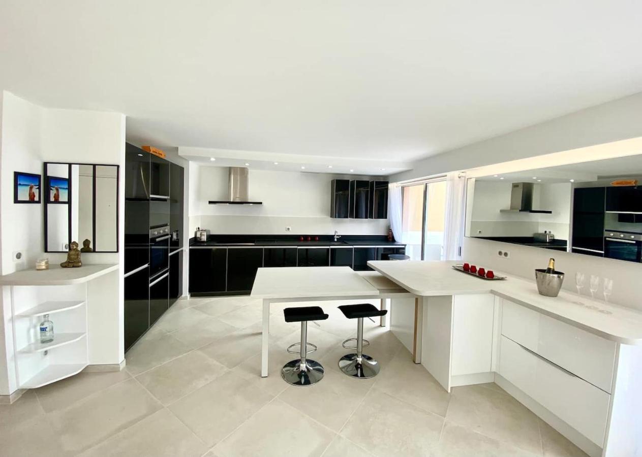 Appartement Luxe - 3 Pieces Avec Vue Mer, Piscine Et Tennis Νίκαια Εξωτερικό φωτογραφία