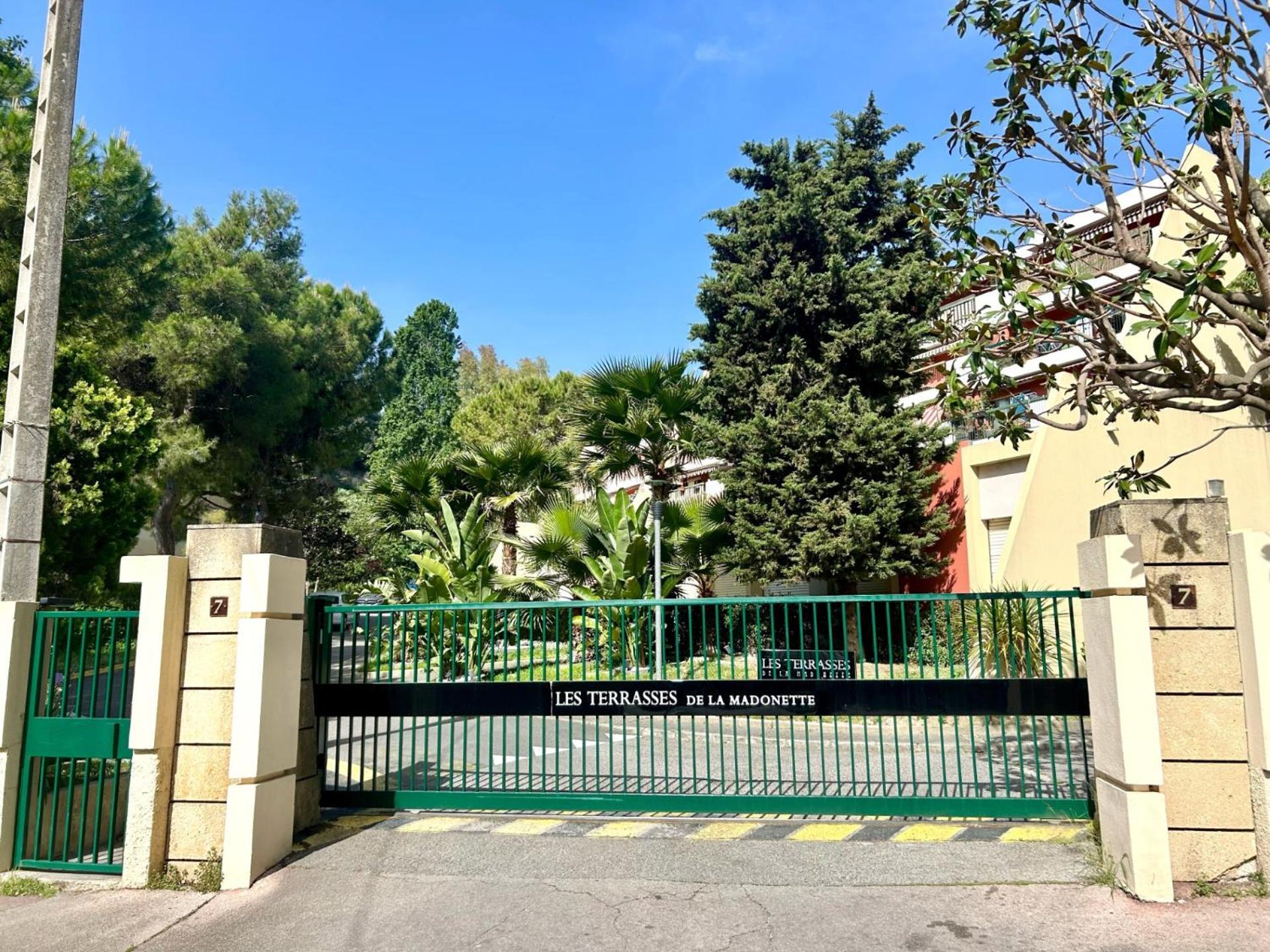 Appartement Luxe - 3 Pieces Avec Vue Mer, Piscine Et Tennis Νίκαια Εξωτερικό φωτογραφία